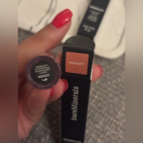 BareMinerals Lip Gloss Balm Set of 3 – Love, Sincerity, Ingenuity – Brand New - Picture 7 of 16